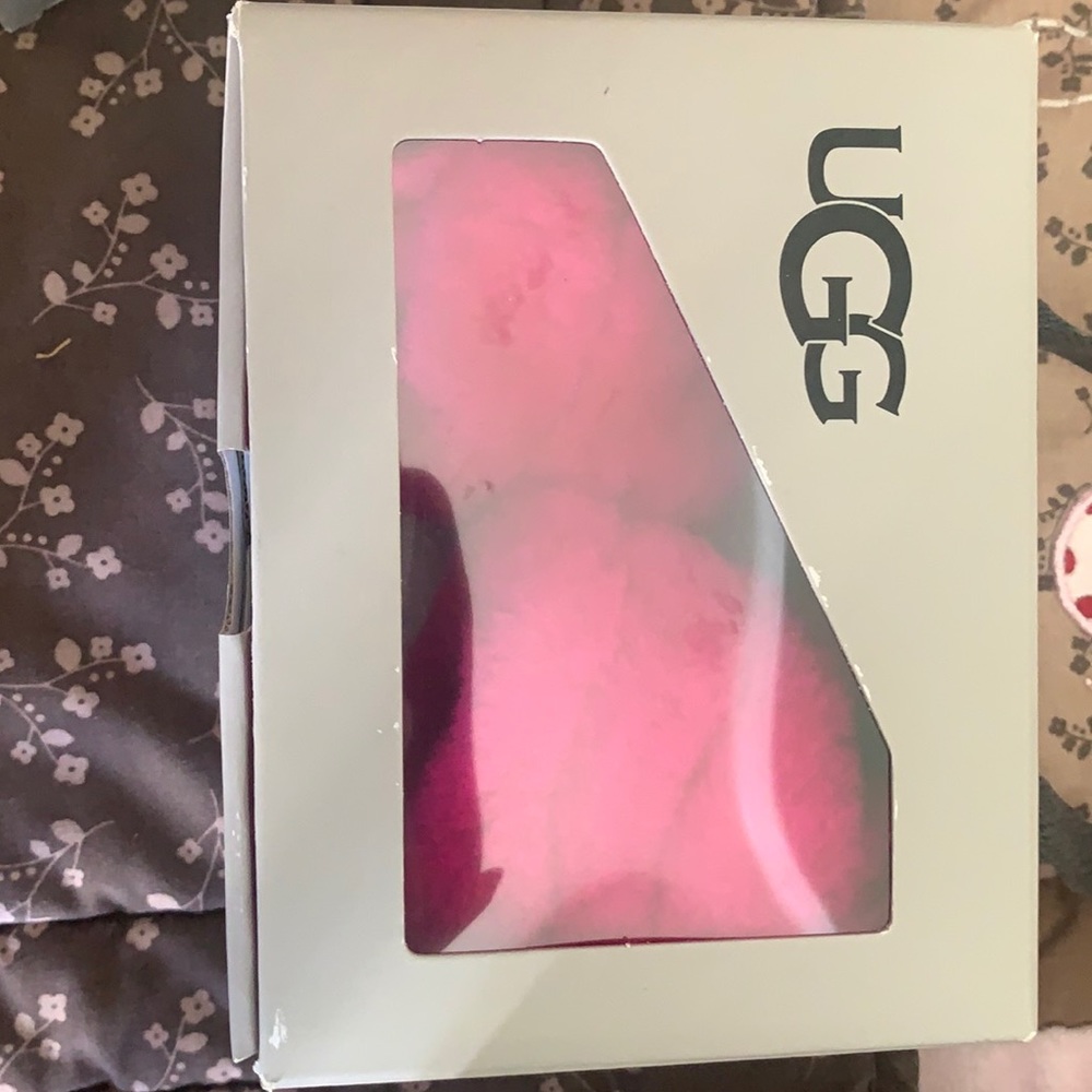 UGG Slipper